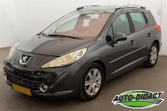 krockskadad bil auto Peugeot 207 SW 1.6 VTi XS Première 2007/10