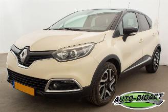 Unfallwagen Renault Captur 0.9 TCe Clima Dynamique 2015/5