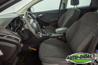 Ford Focus 1.5 Clima Navi Titanium Edition picture 27
