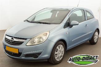Opel Corsa 1.4-16V Enjoy Airco picture 1