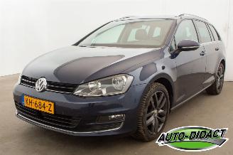 skadebil auto Volkswagen Golf Variant 1.6 TDI Automaat Pano Halfleder Navi Camera Connected Series 2016/9