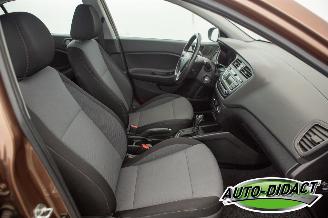 Hyundai I-20 1.4 Automaat 63.407 km Airco picture 18