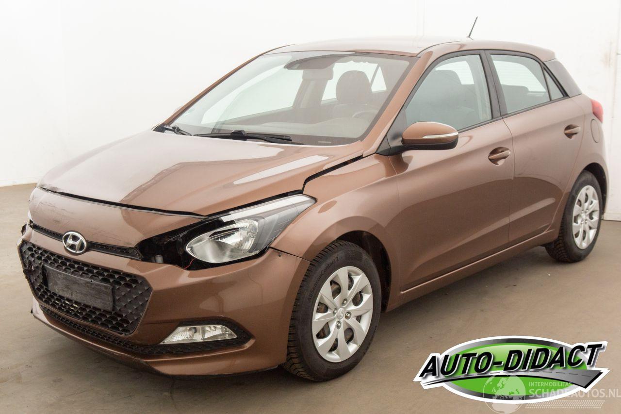 Hyundai I-20 1.4 Automaat 63.407 km Airco
