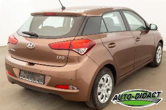 Hyundai I-20 1.4 Automaat 63.407 km Airco picture 4