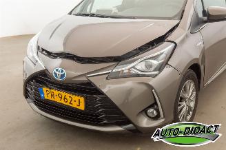 Toyota Yaris 1.5 Hybrid 70.970 km Automaat Clima Navi Camera Executive picture 32