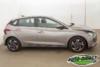 Hyundai I-20 1.0 T-GDI 86.971 km Clima Navi Camera Comfort Smart picture 35