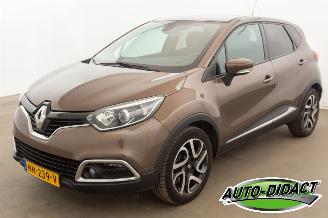Auto incidentate Renault Captur 1.2 TCe Automaat Clima Navi Dynamique 2015/1