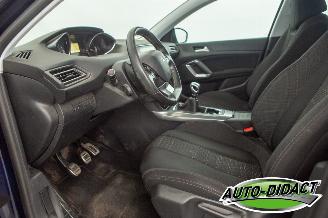 Peugeot 308 1.6 Clima Navi picture 23