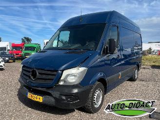skadebil bedrijf Mercedes Sprinter 313 2.2 CDI 366 Airco 2015/11