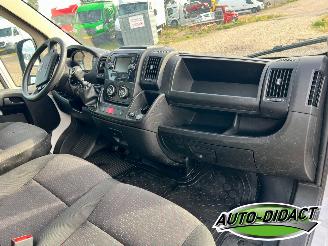 Citroën Jumper 2.2 BlueHDI Koelwagen 120 L3H2 Airco picture 14