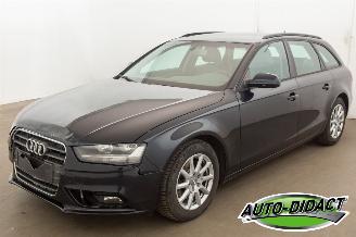 krockskadad bil auto Audi A4 2.0 TDI Clima Navi 2012/4