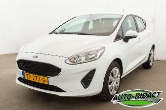 krockskadad bil auto Ford Fiesta 1.1 Trend 119.094 km Clima Navi 2019/7