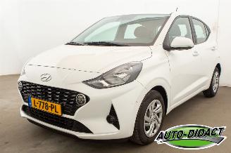 krockskadad bil auto Hyundai I-10 1.0 Comfort Smart 94.230 km Airco Navi Camera 2021/8