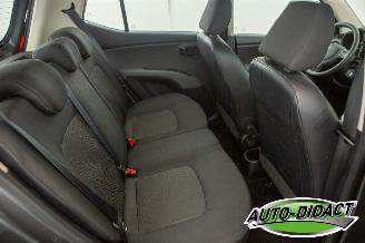 Hyundai I-10 1.2 i-Vision 70.841 km NAP Airco Elek Dak picture 18