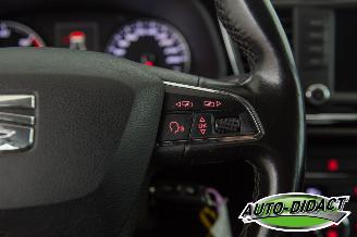 Seat Leon 2.0 TDI Automaar Clima Navi Camera picture 15
