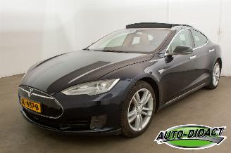 uszkodzony samochody osobowe Tesla Model S 85 Base Automaat Clima Navi Camera 2015/6
