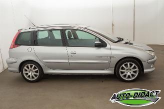Peugeot 206 SW 1.6-16V Quiksilver Airco picture 33