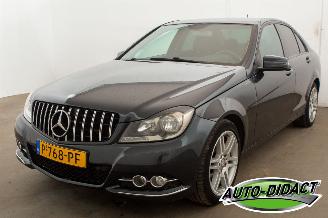 skadebil auto Mercedes C-klasse 180 CDI Airco Navi 2013/8