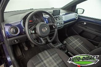 Volkswagen Up! 1.0 high up! 71.052 km Navi Airco BlueMotion picture 21