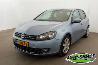 Vaurioauto  passenger cars Volkswagen Golf 1.4 TSI Automaat Clima Navi Leder Highline 2008/10