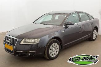 krockskadad bil auto Audi A6 2.4 Automaat Clima Navi 2005/2