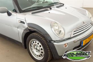 Mini Cabrio 1.6 One Airco picture 30