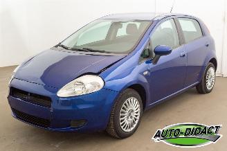 krockskadad bil auto Fiat Grande Punto 1.4 Airco Active 2007/6