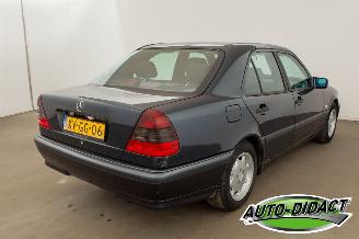 Mercedes C-klasse 180 Airco picture 4