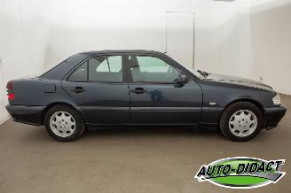 Mercedes C-klasse 180 Airco picture 32