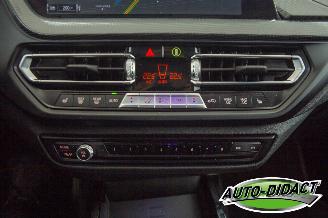 BMW 1-serie 118i Automaat Digi Dash Camera Clima Navi picture 9