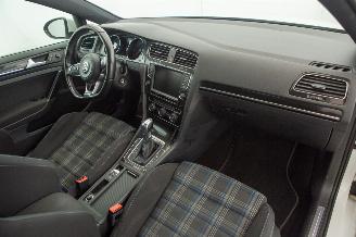 Volkswagen Golf 1.4 TSI GTE Pano Clima Navi picture 24
