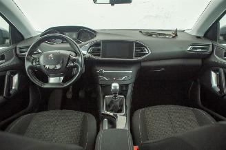 Peugeot 308 1.2 PureTech Clima Navi Blue Lease picture 21