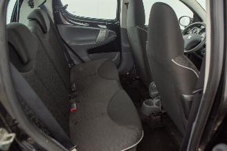 Peugeot 107 1.0-12V XS picture 16