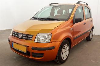 krockskadad bil auto Fiat Panda 1.2 Dynamic Automaat 95.513 km NAP 2008/9