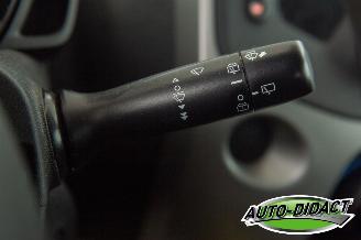 Peugeot 108 1.0 e-VTi  106.332 km Airco Active picture 16