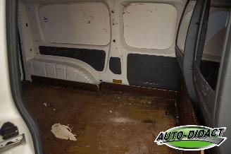 Volkswagen Caddy 1.6 TDI Maxi Automaat Airco Camera picture 31