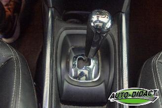 Peugeot 2008 1.2 PureTech Automaat Pano Clima Navi  Blue Lease Executive picture 12