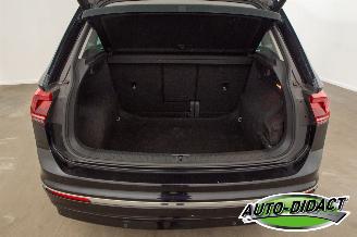 Volkswagen Tiguan 1.5 TSI Automaat Pano Camera Digi Dash Navi ACT Highline Business R picture 36