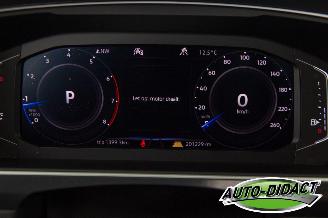 Volkswagen Tiguan 1.5 TSI Automaat Pano Camera Digi Dash Navi ACT Highline Business R picture 6