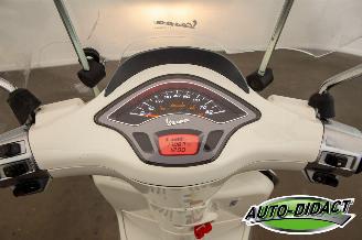 Vespa  Sprint 17.087 km picture 5