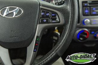 Hyundai I-20 1.3 Airco picture 14