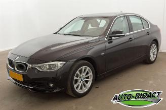 krockskadad bil auto BMW 3-serie 318i Automaat KOPPAKKING DEFECT Navi Clima Leder Corporate Lease High Executive 2018/2
