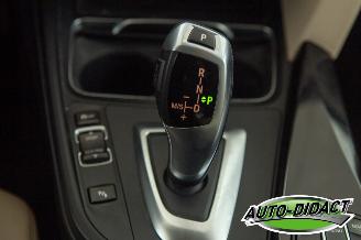 BMW 3-serie 318i Automaat KOPPAKKING DEFECT Navi Clima Leder Corporate Lease High Executive picture 11