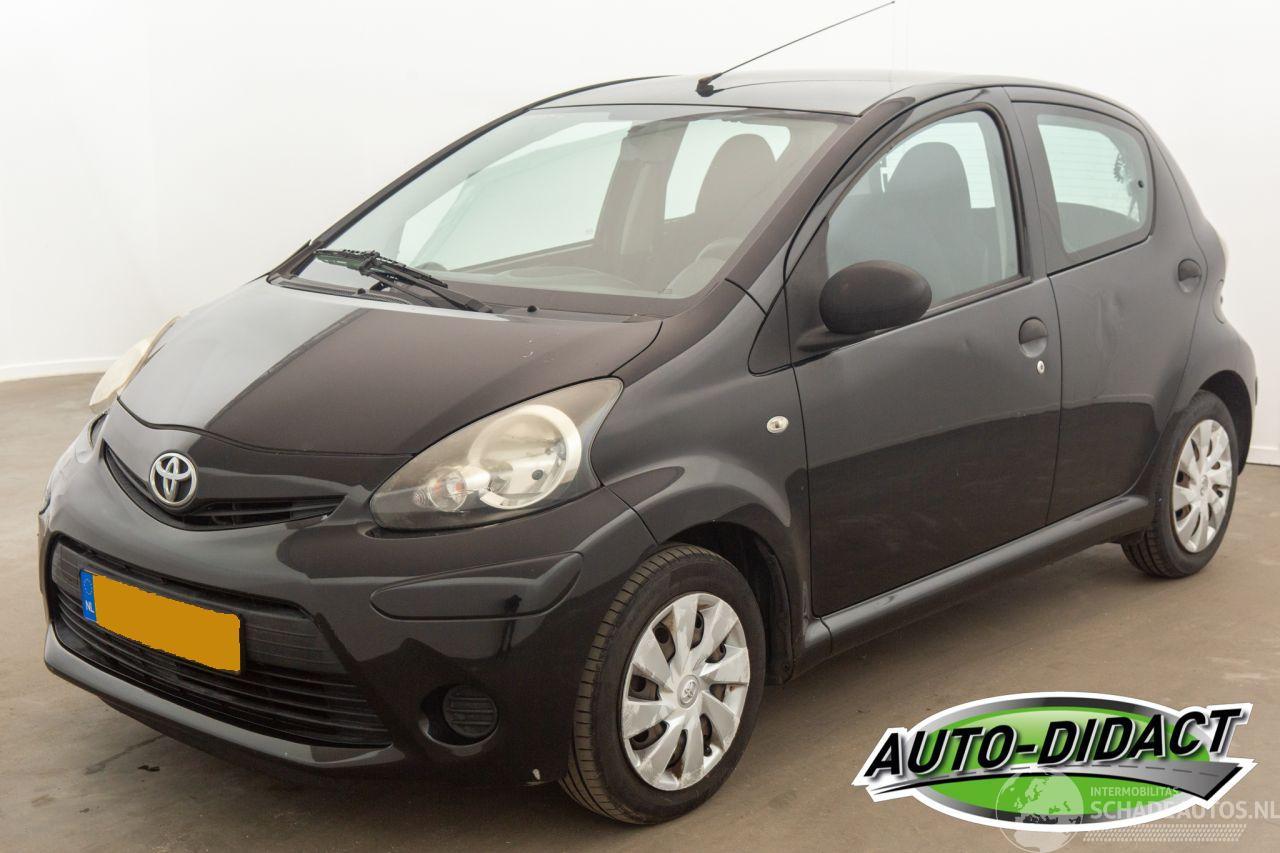 Toyota Aygo 1.0 VVT-i Airco Comfort