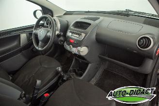 Toyota Aygo 1.0 VVT-i Airco Comfort picture 15