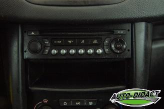 Peugeot 207 1.4 VTi X-line Airco picture 8