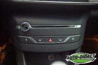 Peugeot 308 1.2 PureTech GT-line Pano Clima Navi Blue Lease picture 8