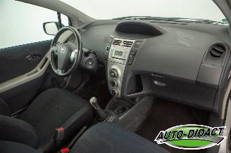 Toyota Yaris 1.3 VVTi Airco picture 15