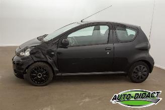 Toyota Aygo 1.0 12V Comfort Navigator picture 26