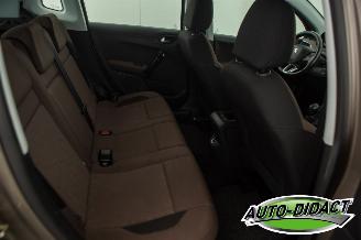 Peugeot 2008 1.6 HDi 68KW picture 38